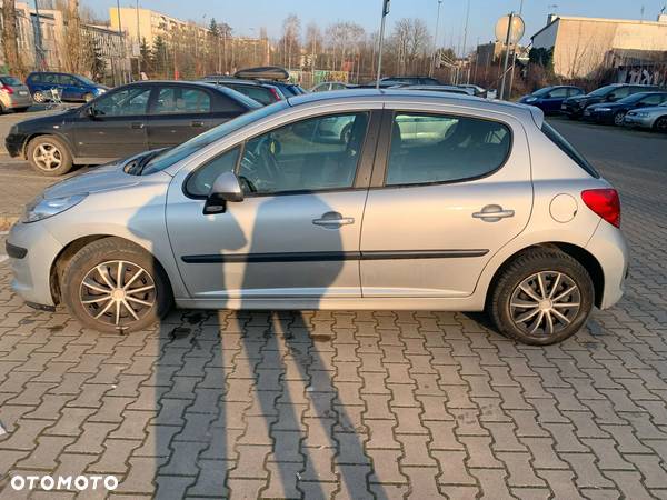 Peugeot 207 1.4 16V Trendy - 1