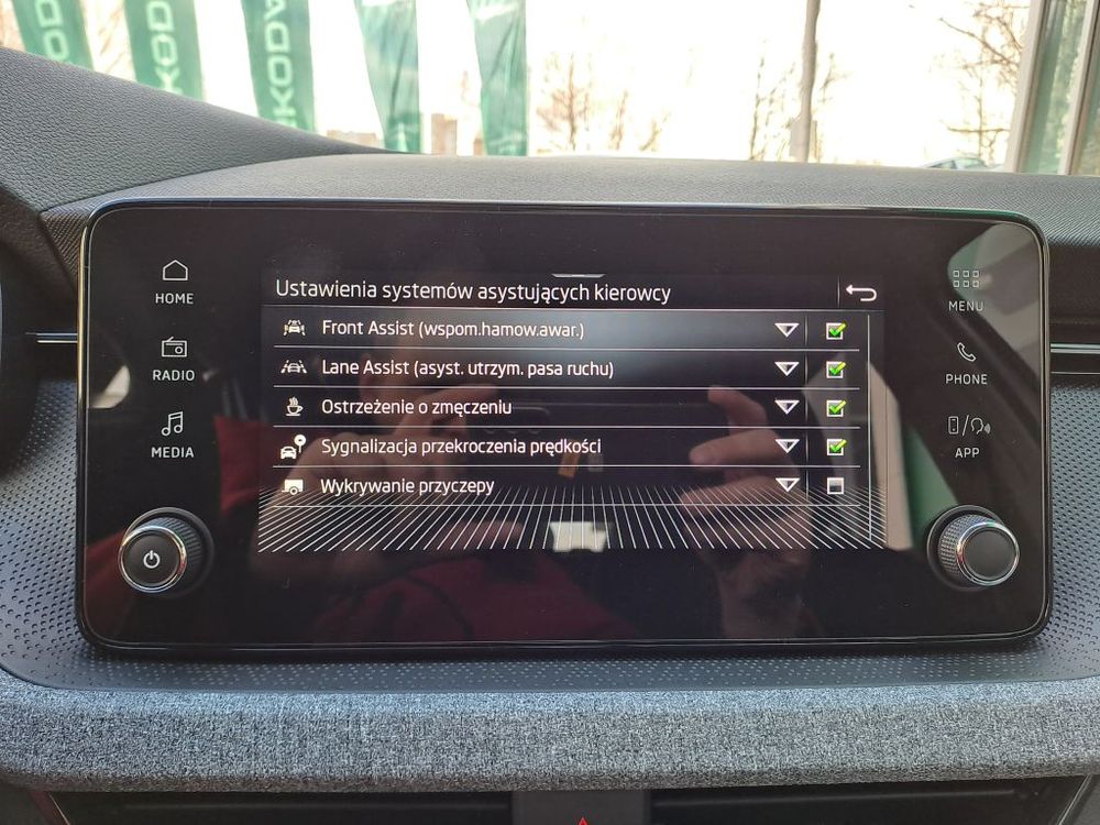 SKODA KAMIQ 1.0 TSI 115KM DRIVE, fabryczny hak, od ręki