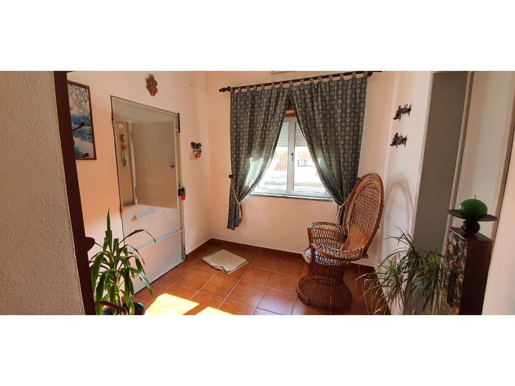 Moradia Isolada T4 com 2.200 m² de Terreno - Perto de Moura e do Al... - Grande imagem: 5/26