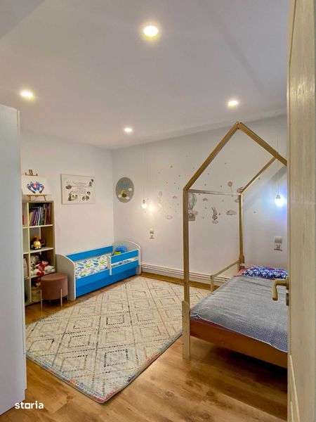 Vand Apartament 2 Camere Lupeni - Imagine principală: 5/8