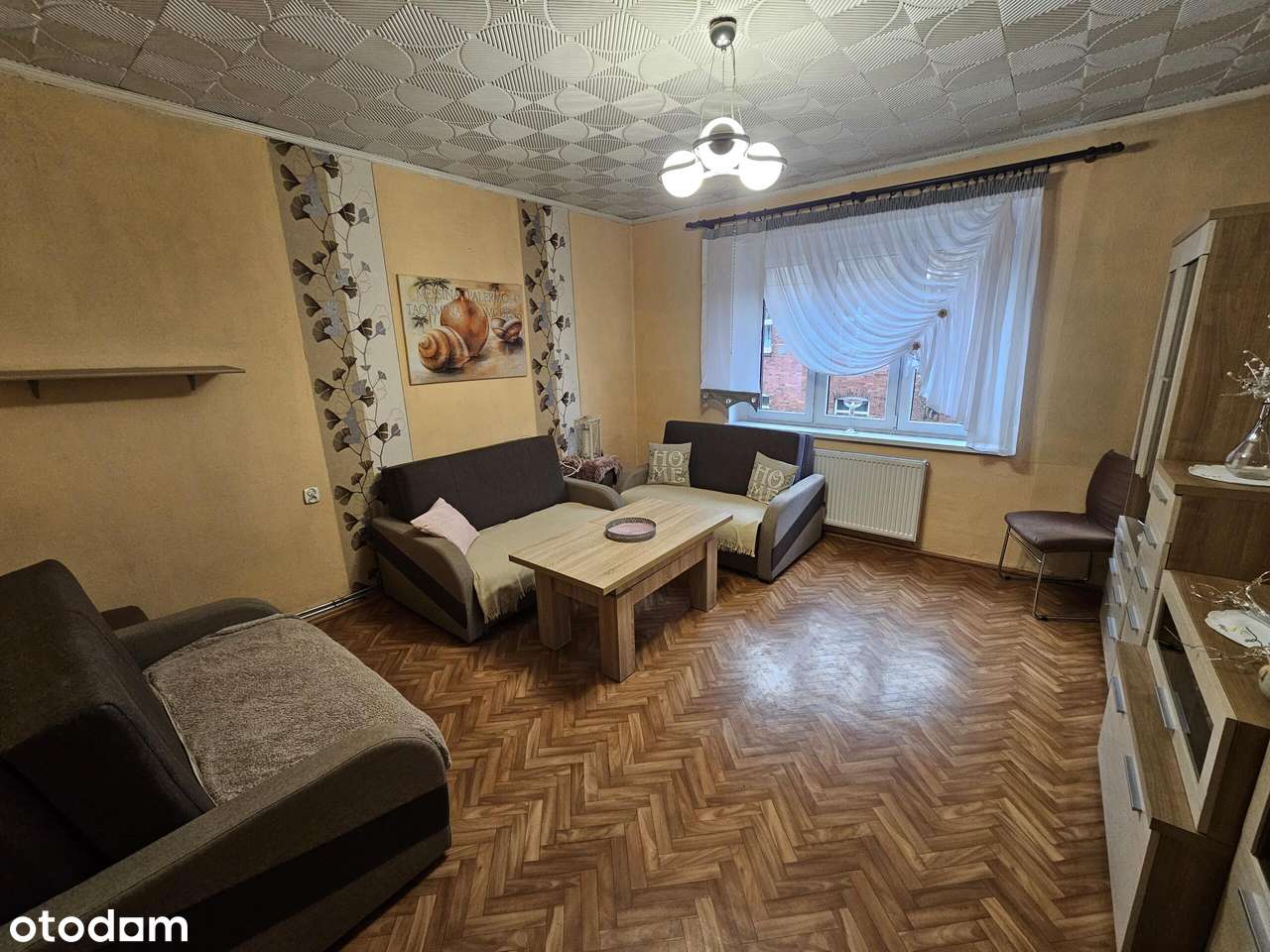 Przestronne mieszkanie 1 piętro co miejskie-2