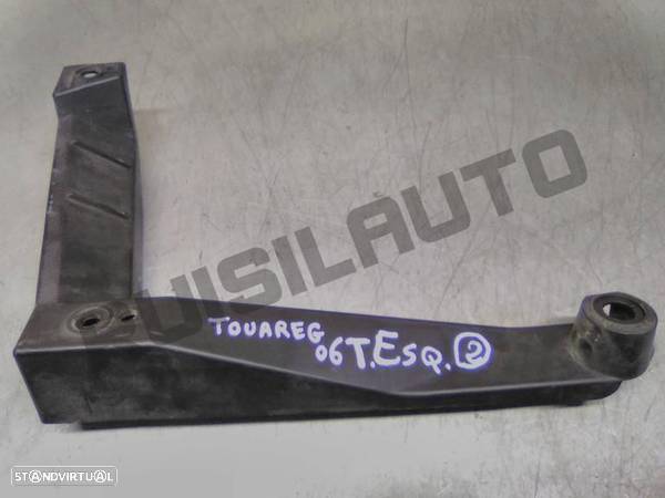 Guia / Encaixe Pára-choques Trás Esquerdo 7l680_7861 Vw Touareg - 1