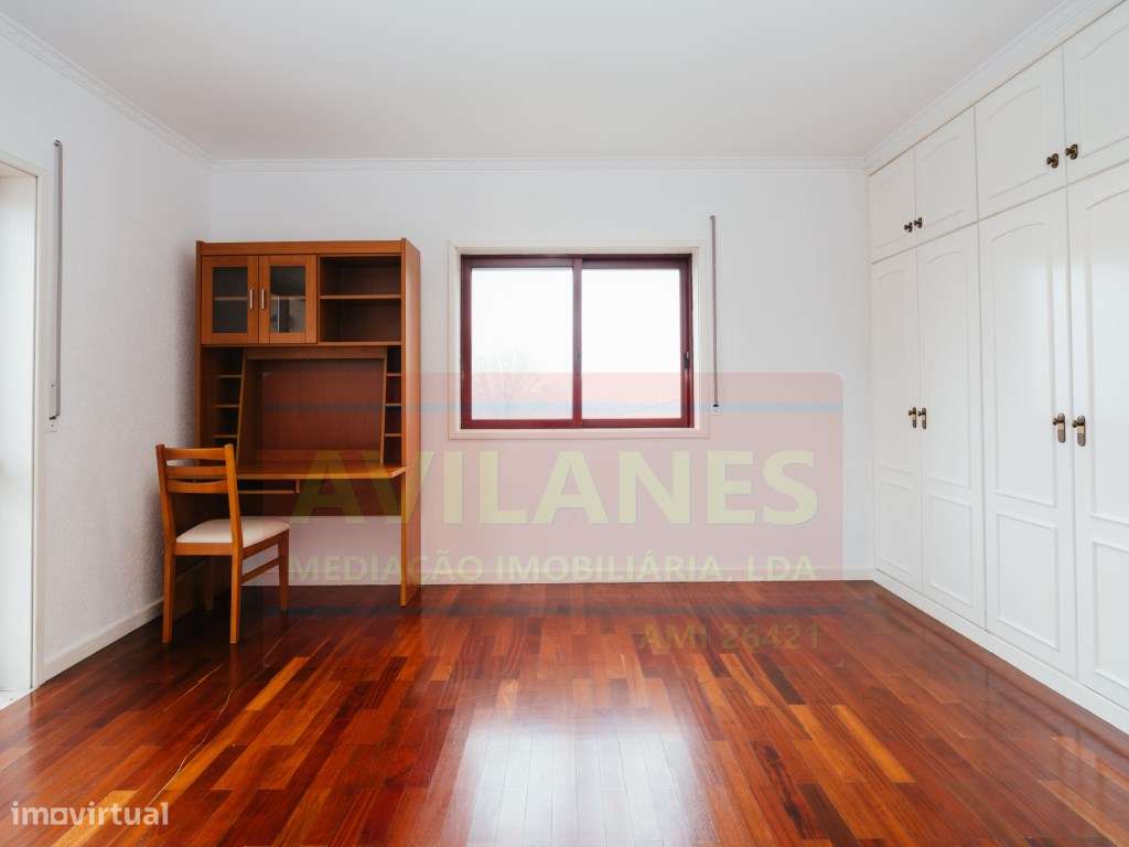 APARTAMENTO T3 RECUADO - LOBÃO-37