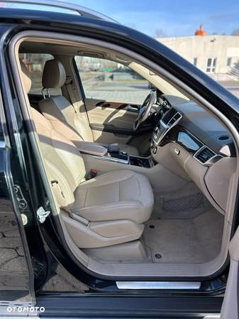 Mercedes-Benz ML 350 BlueEff 4-Matic - 8