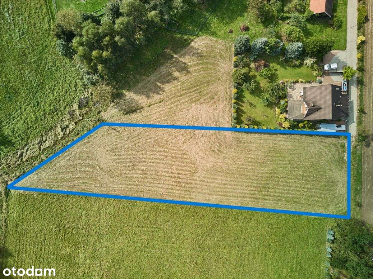 Duża działka wśród łąk i pól , choć tak blisko-0