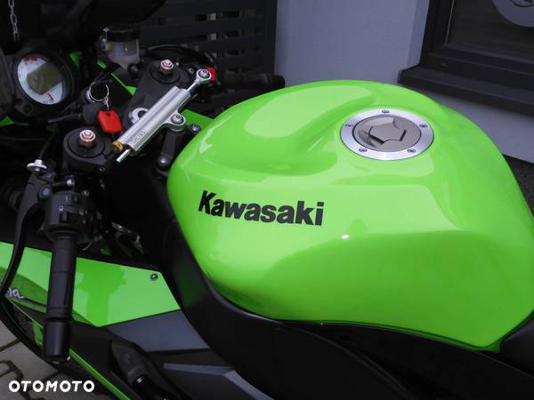 Kawasaki Ninja - 27