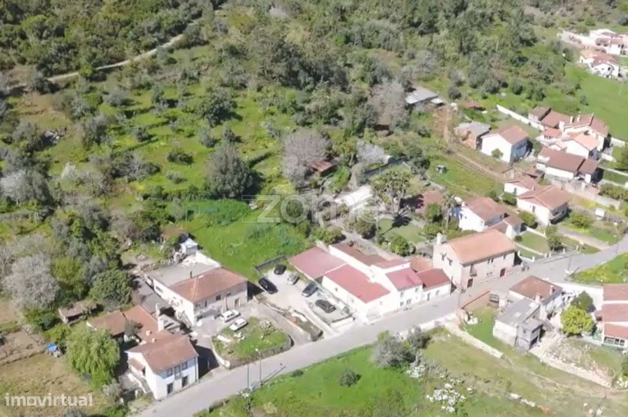 Moradia e Terreno Urbanizável em Coimbra-30