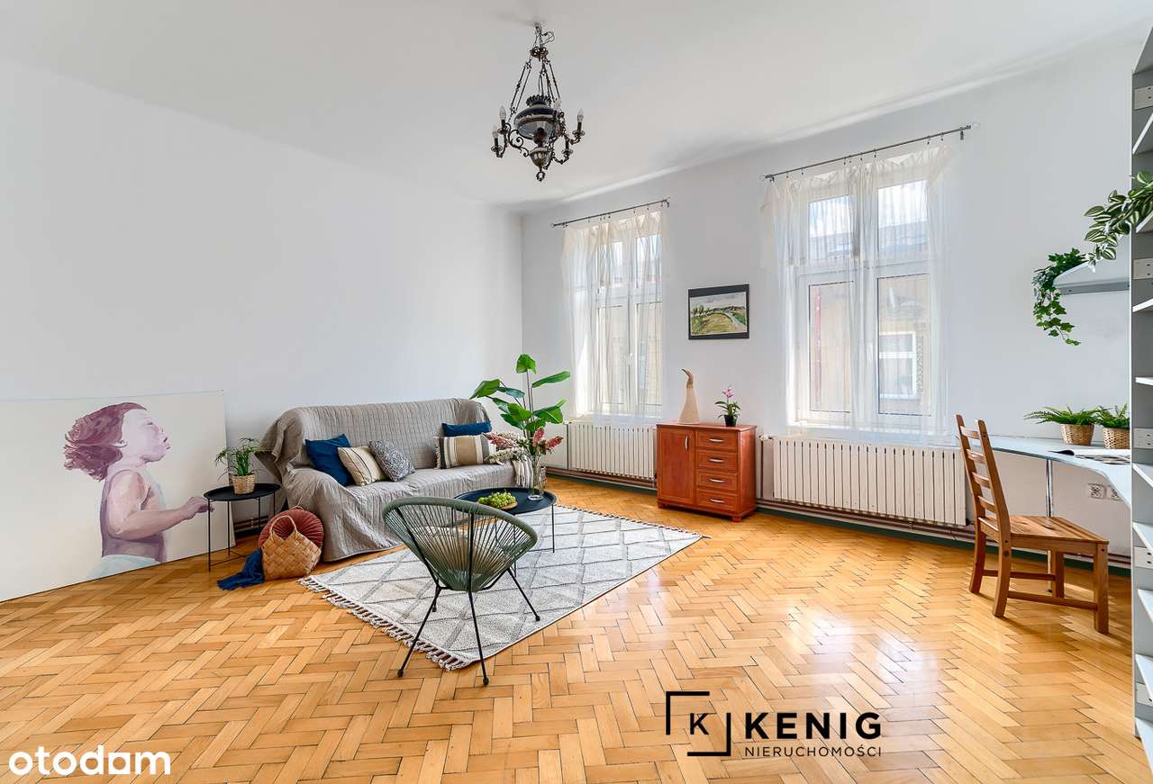 Duże bezczynszowe mieszkanie w kameralnej kamienicy-2