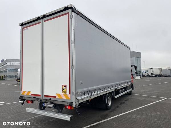 Renault D12 low 4x2 240KM - 3