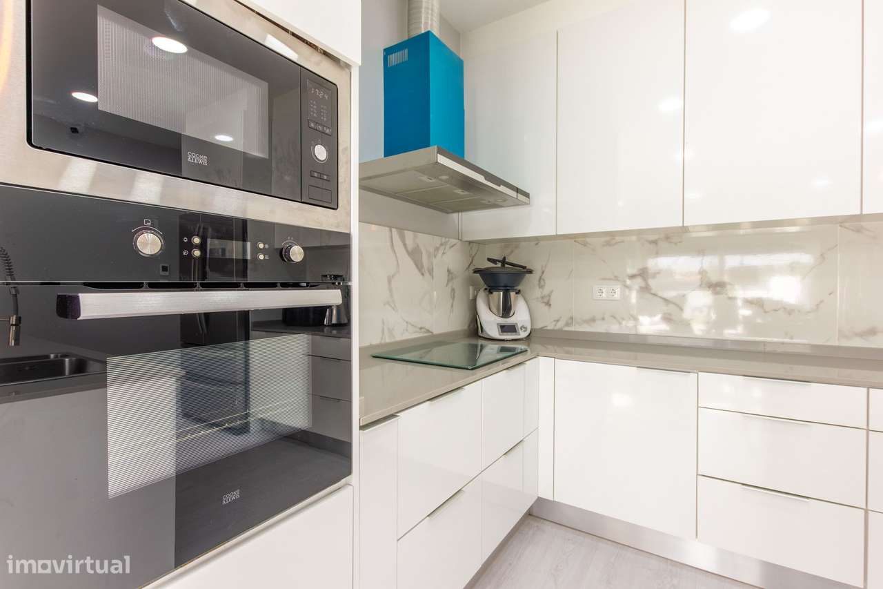 Moradia Térrea de Luxo com Piscina - Qtª Marquesa - Palmela-9
