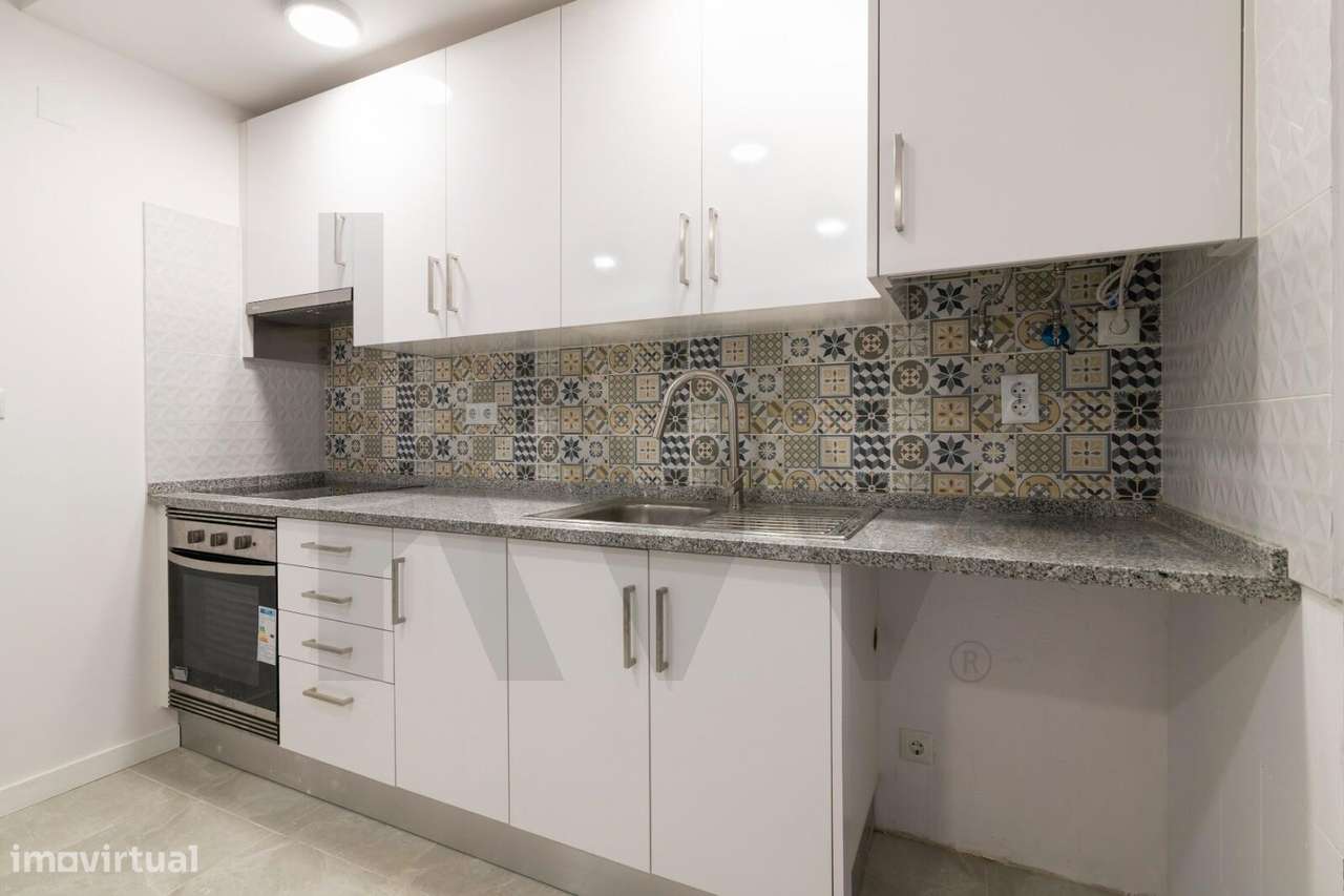 Atelier T1+1 à venda em Monte Abraão-7