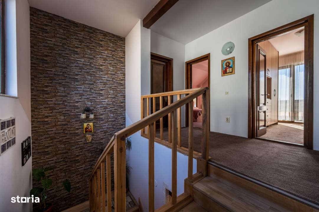 De vanzare stil de viata exclusivist in casa de lemn tip canadian - Pr-15