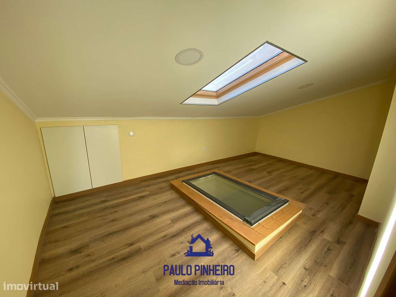 Moradia T4+1 Totalmente Renovada – Campanhã-21