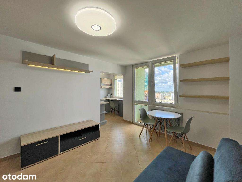 Kawalerka na  Łódzkim Manhattanie na 14-tym piętrze - Pełny obrazek: 3/9