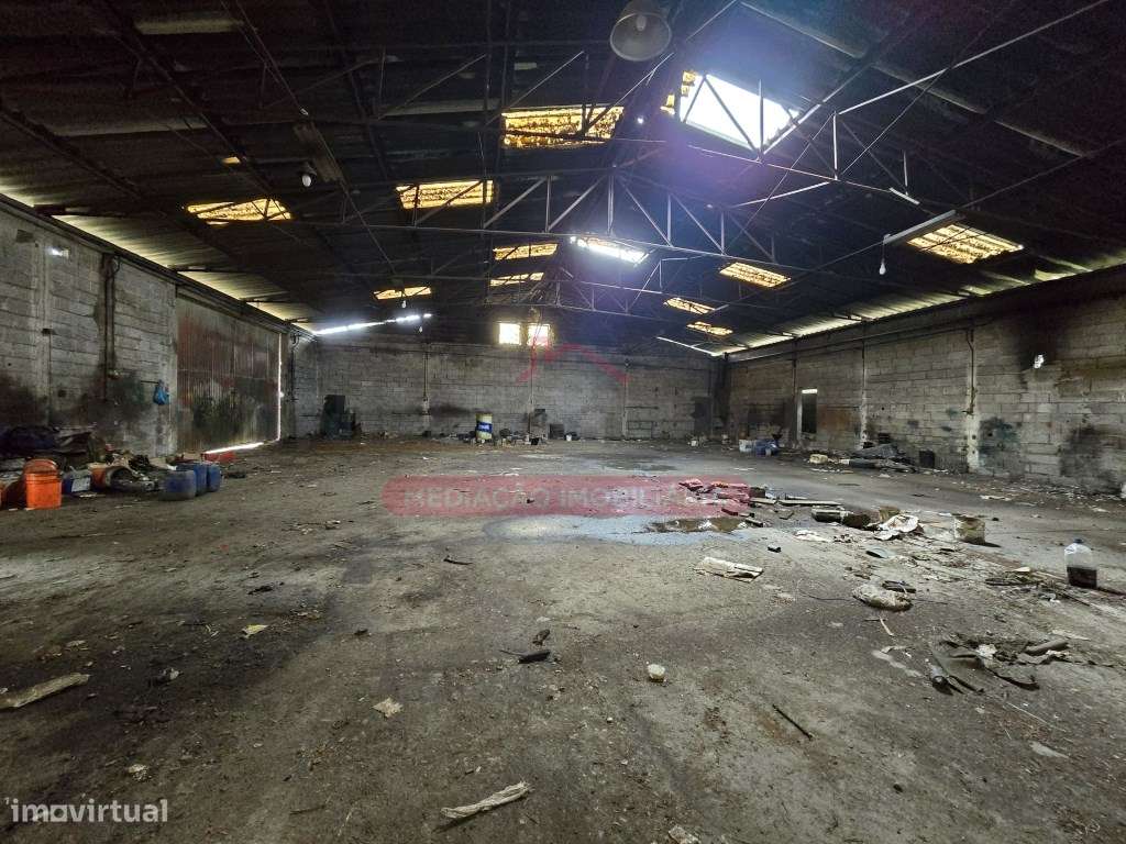Armazém Industrial - Sernacelhe - Viseu - Grande imagem: 4/20