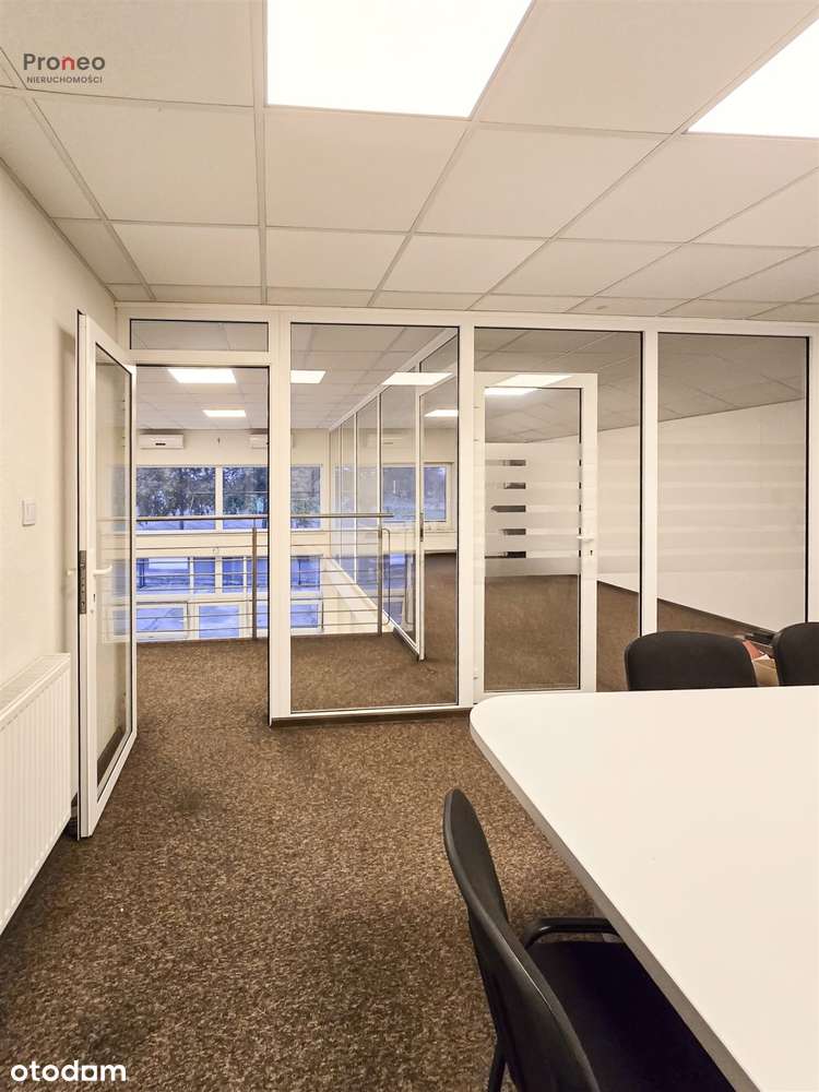 Niezwykła posiadłość z potencjałem biznesowym-10