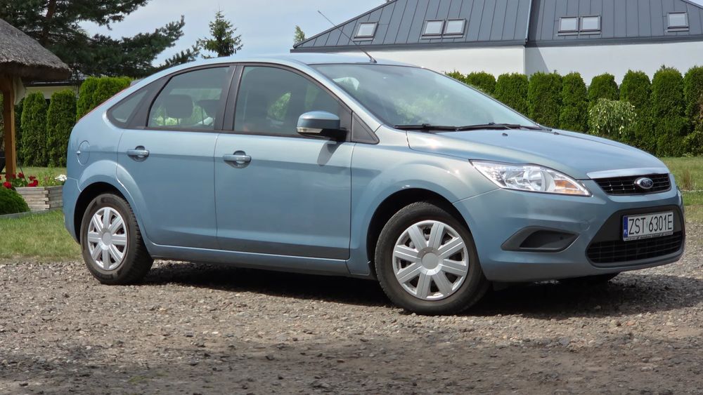 Ford Focus Mk2 (2004-2011) 1.4 16V Style+ 2010