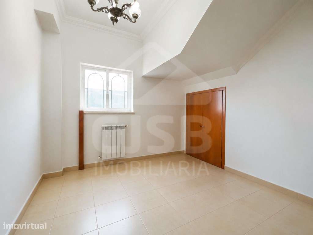 Moradia Isolada T4 em Samora Correia-13