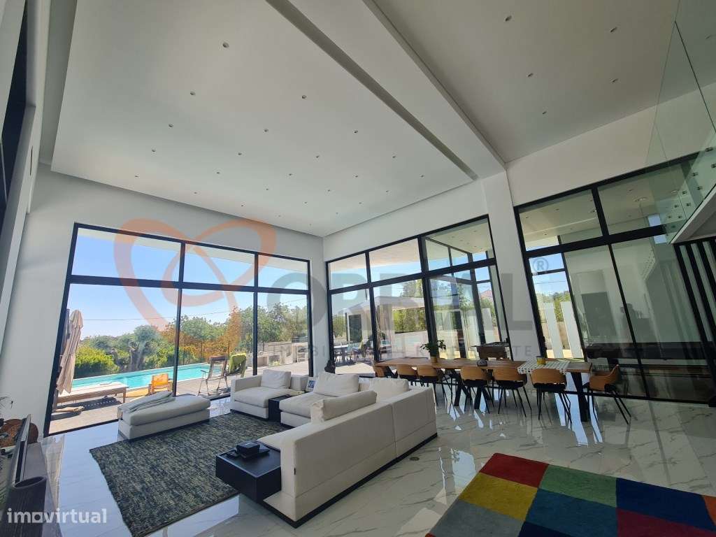 Fantástica Moradia de arquitetura contemporânea para venda com 4 qu... - Grande imagem: 5/14