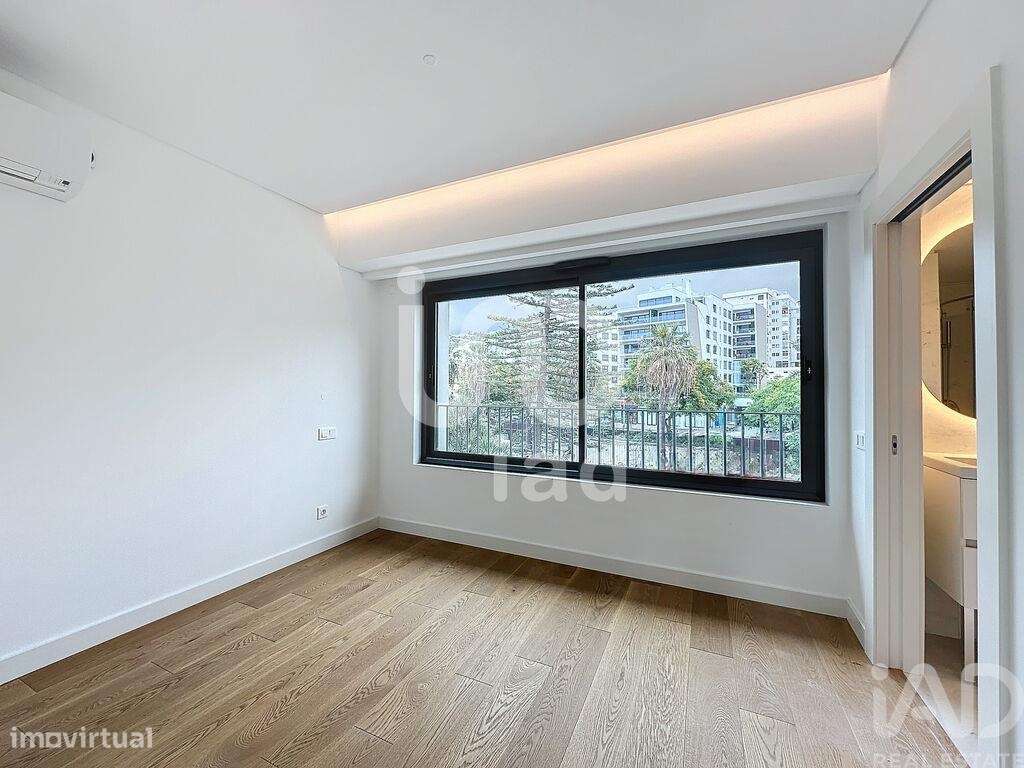 Apartamento T2 em São Martinho de 207,00 m2 - Grande imagem: 4/15