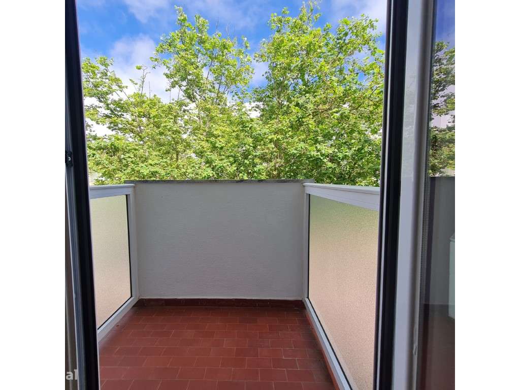 Apartamento T3 totalmente remodelado - Grande imagem: 3/30