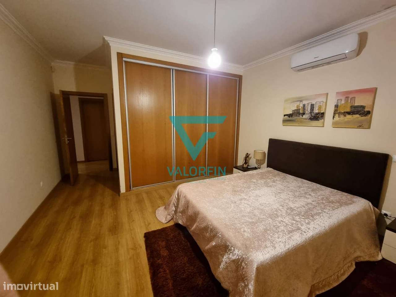 MORADIA T3 com Cave, Rés do Chão e Terreno | Batalha-12