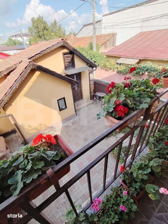 Casa P + 1 + M cu 5 camere, zona centrala a Craiovei - Imagine principală: 5/9