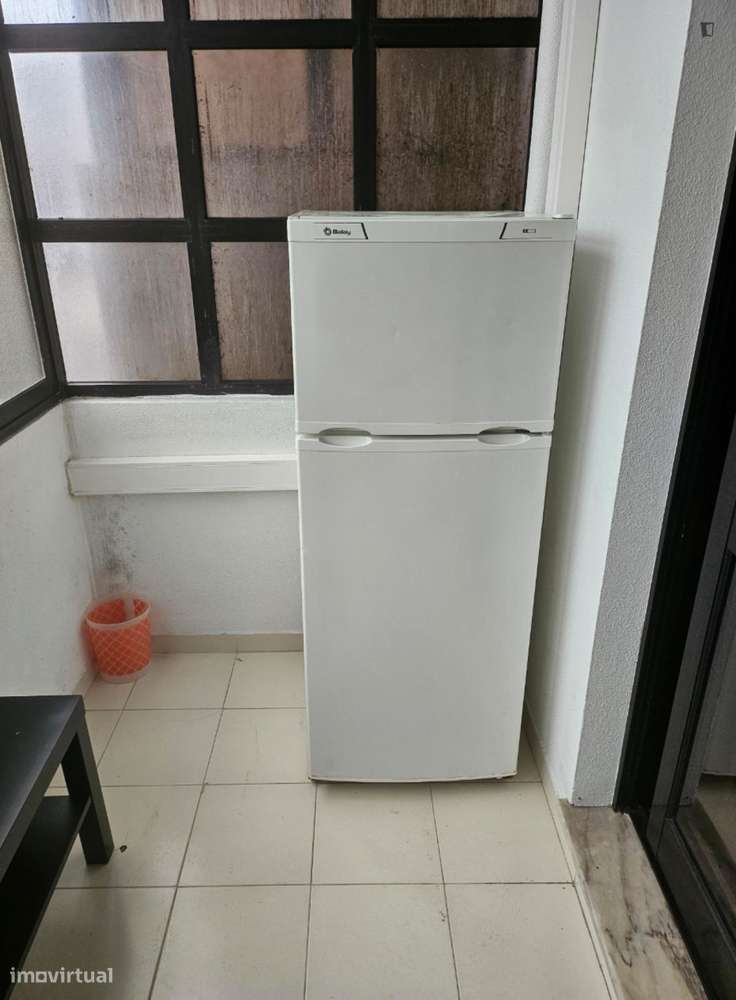 Quarto - localizado em Paranhos Porto - Grande imagem: 4/10