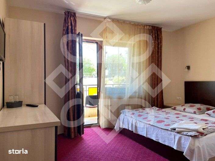 Pensiune cu 7 camere de vanzare in Baile 1 Mai - Imagine principală: 5/20