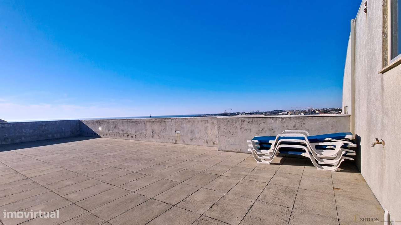 Apartamento T2 com garagem, em Árvore-20