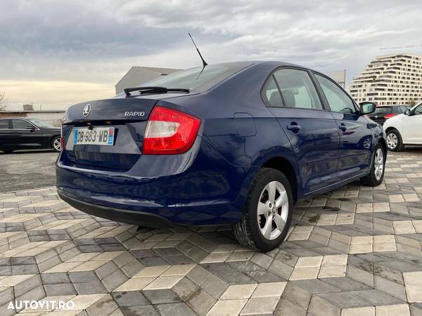 Skoda RAPID 1.2 TSI Ambition - 4