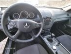 Mercedes-Benz C 180 - 3