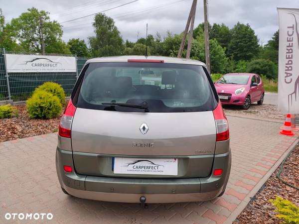 Renault Scenic 1.6 16V Authentique - 9