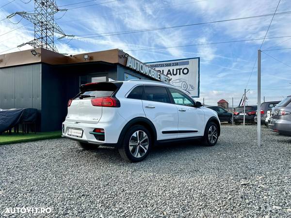 Kia Niro e-Niro 150 kW Future - 37