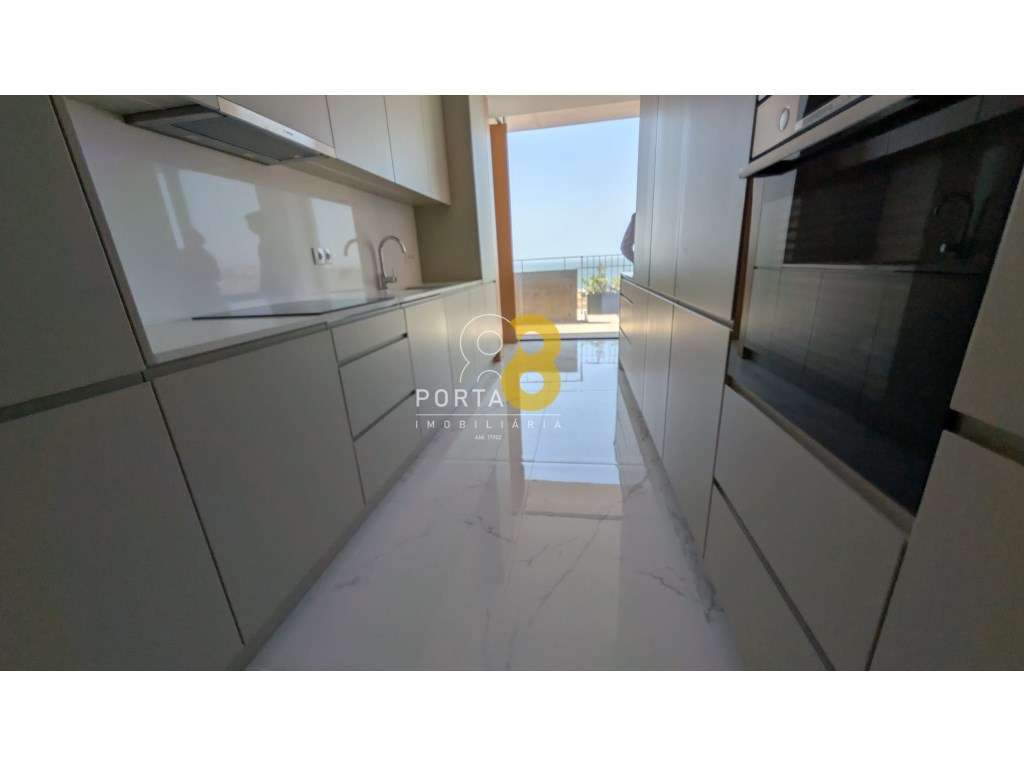 T3 c/varanda e vista mar em Vila Nova de Gaia - Grande imagem: 2/19