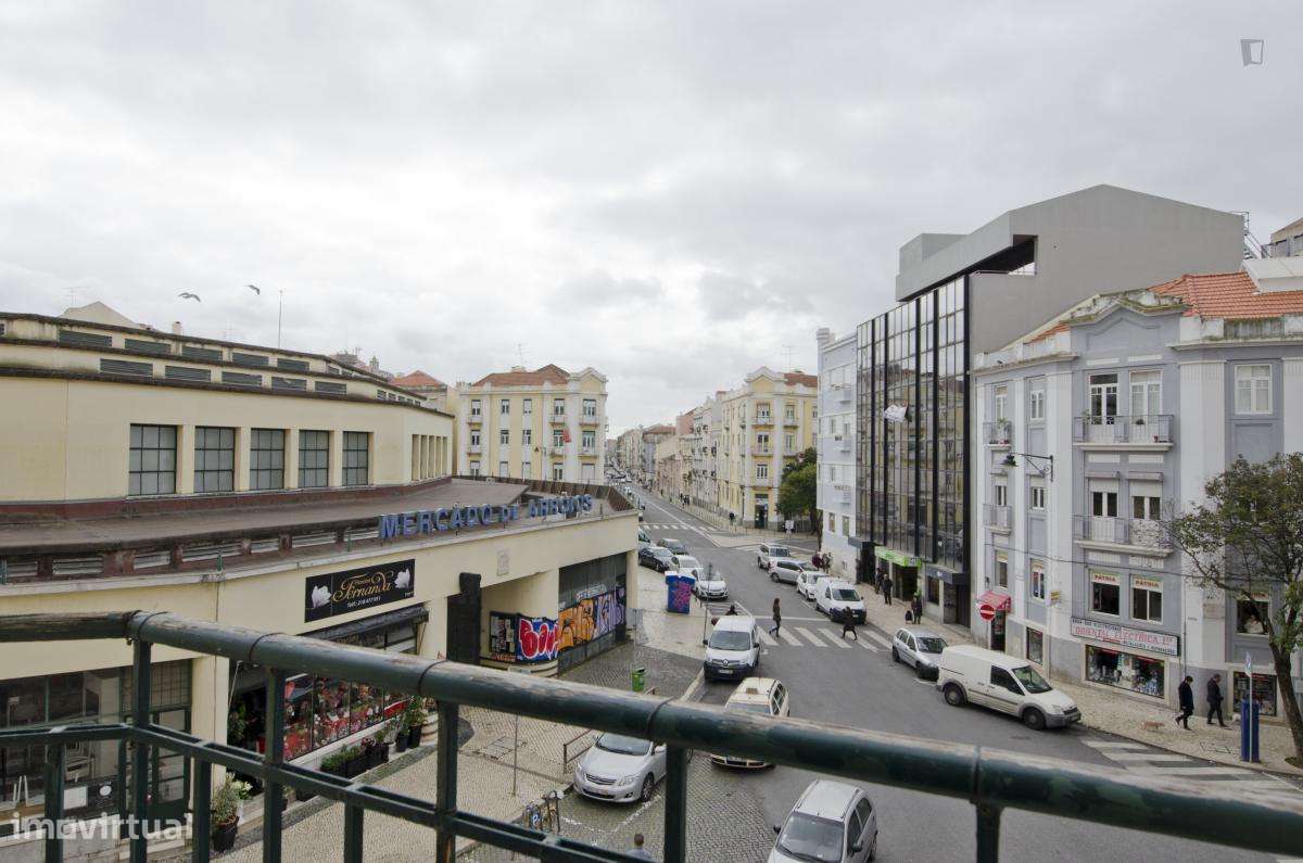 Quarto - localizado em Alameda Lisbon - Grande imagem: 2/10