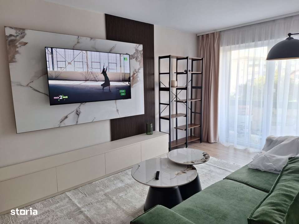 Apartament de 3 camere, decomandat, 60 mp., zona Stefan Cel Mare. - Imagine principală: 2/11