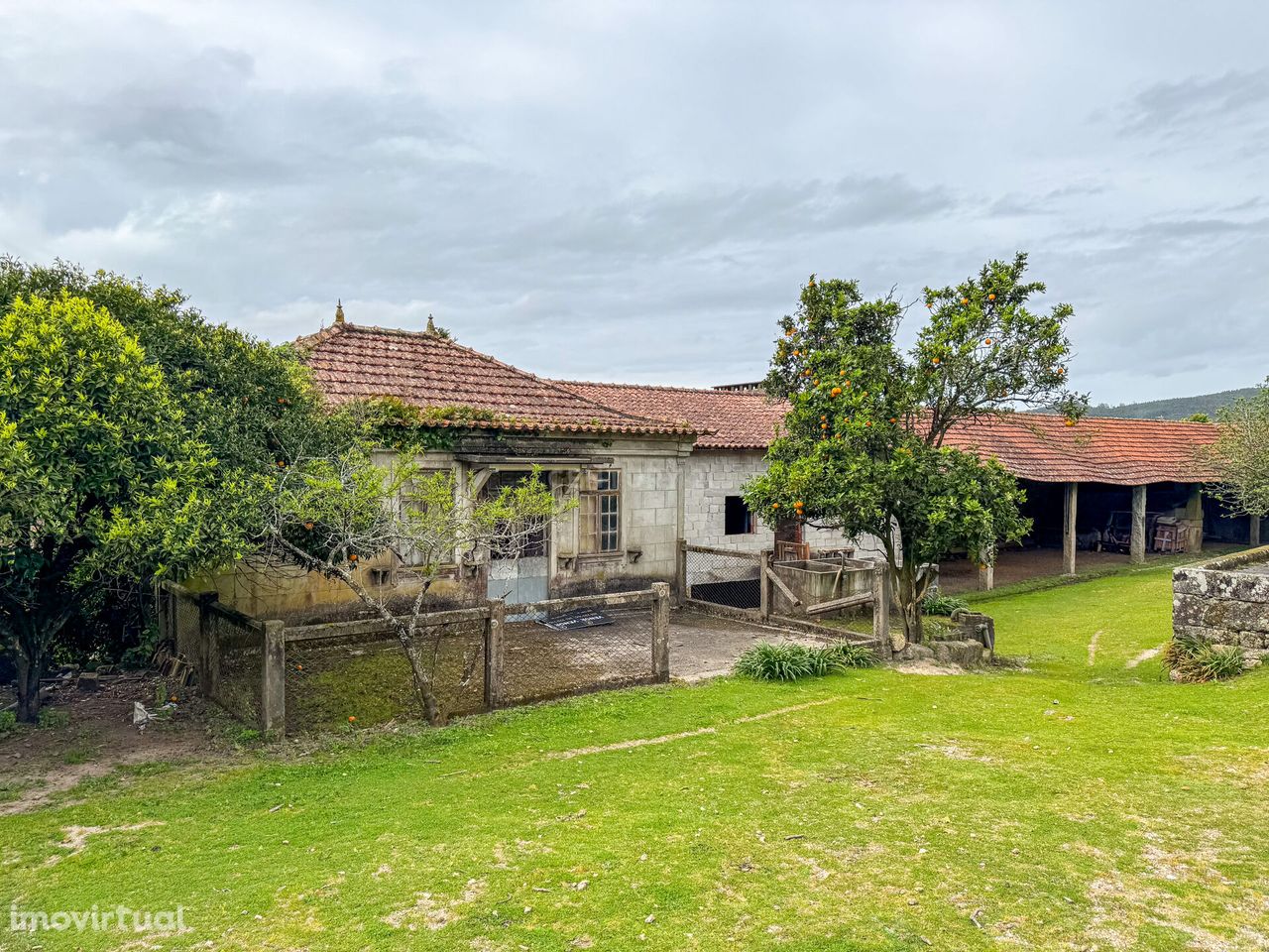 Moradia para Restauro em Vila Cova