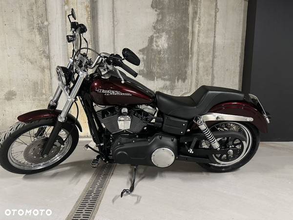 Harley-Davidson Dyna Street Bob - 1