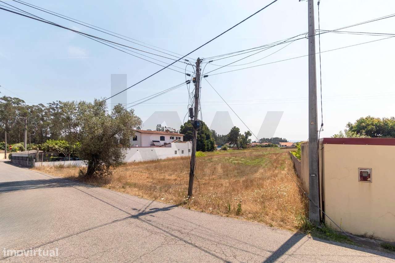 Terreno com Potencial para 2 Moradias | 3.600 m2 | Excelente Localizaç-7