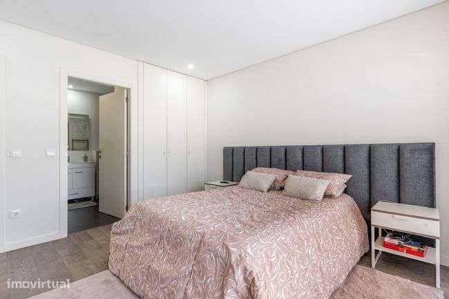 Moradia T4 com 2 Suites em Dume - Braga-24
