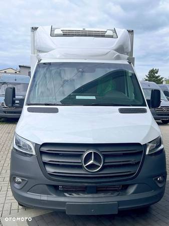 Mercedes-Benz SPRINTER - 3