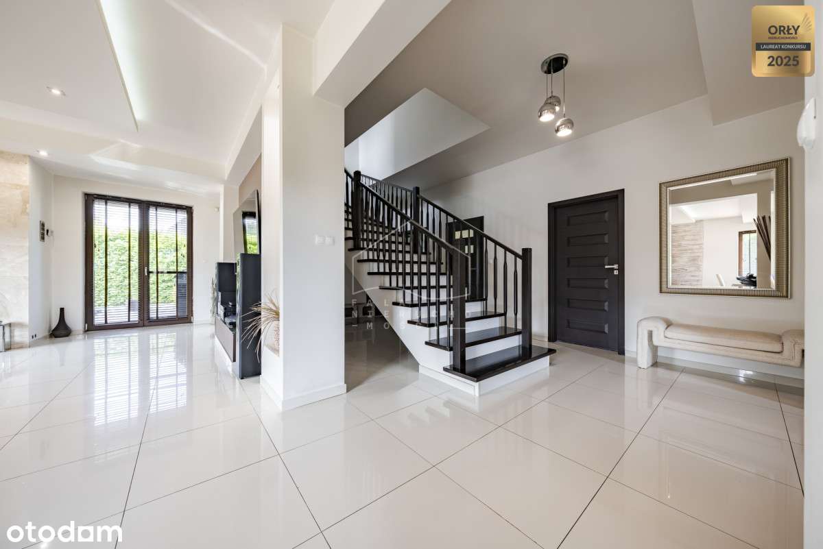 Komfortowy dom z basenem i sauną | działka 1000m2-11