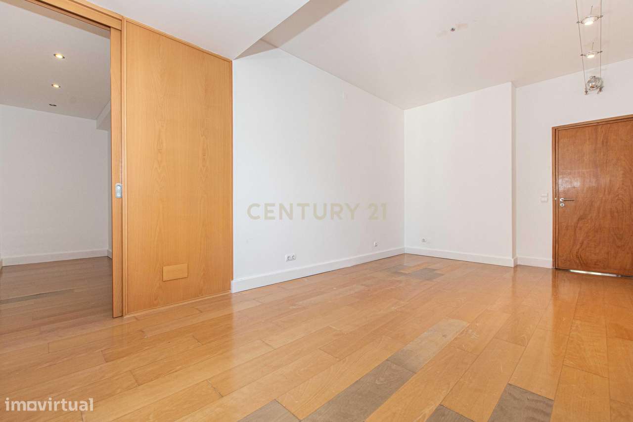 Duplex em Estados Unidos Da America, Lisboa com Vista para a Cidade - Grande imagem: 5/29