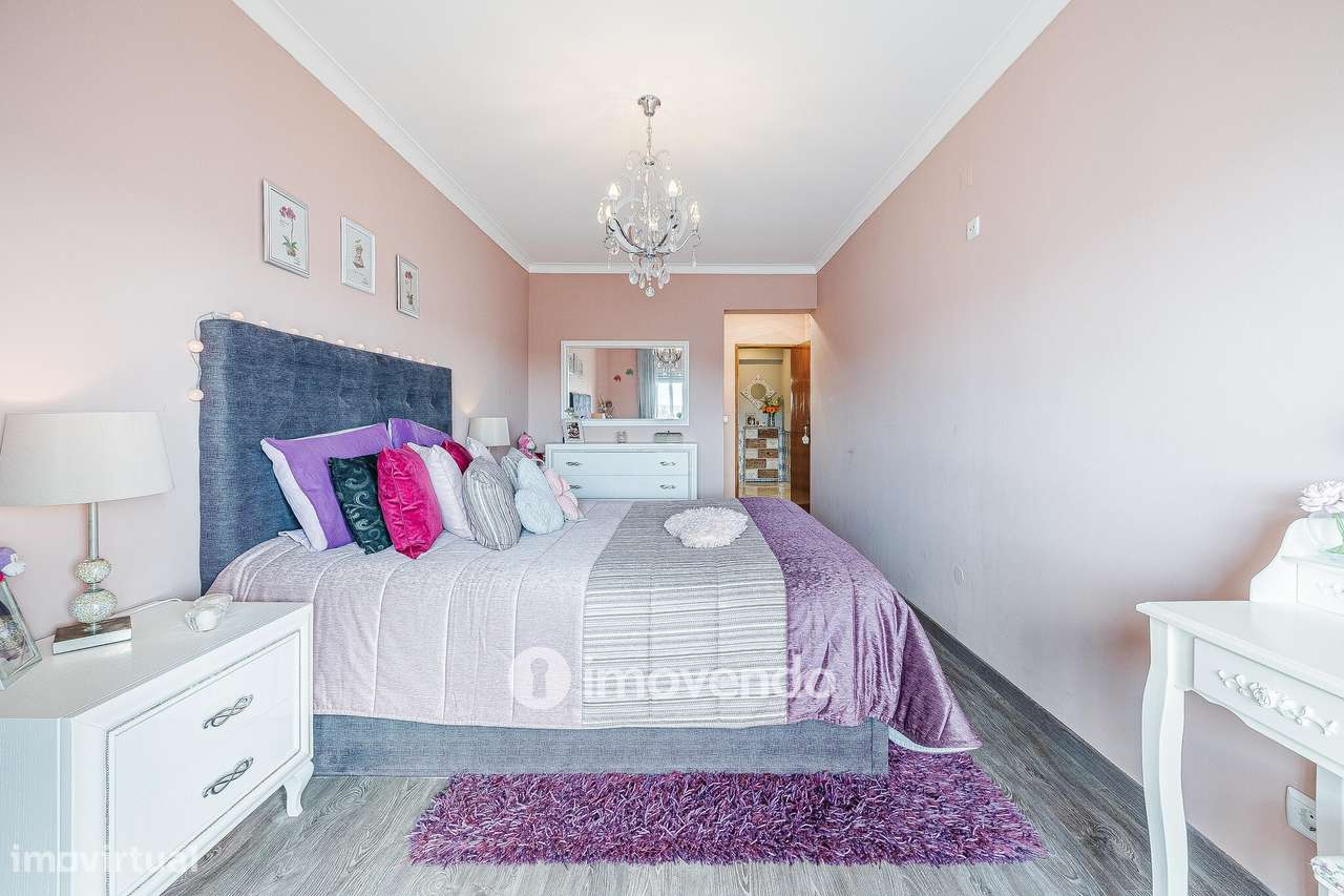 Apartamento T3, com áreas amplas, em Setúbal-36