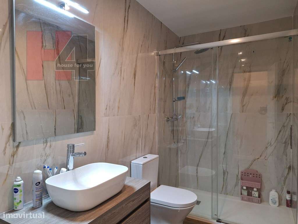 Moradia totalmente remodelada em Benavila, Avis-11