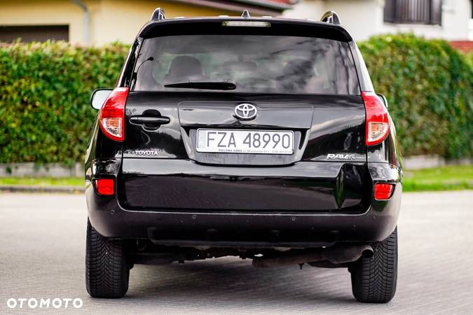 Toyota RAV4 2.2 D-4D Premium - 5