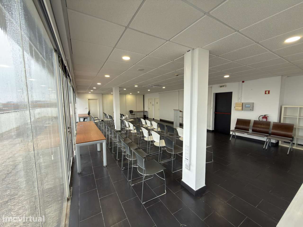 Arrendamento de Escritório Amplo - Polo Tecnológico de Lisboa - Grande imagem: 4/37