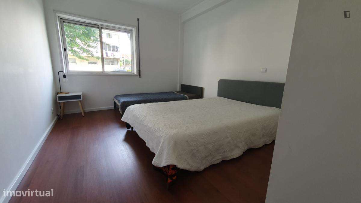 Apartamento com 2 quartos - localizado em Vila nova de gaia - Grande imagem: 2/8
