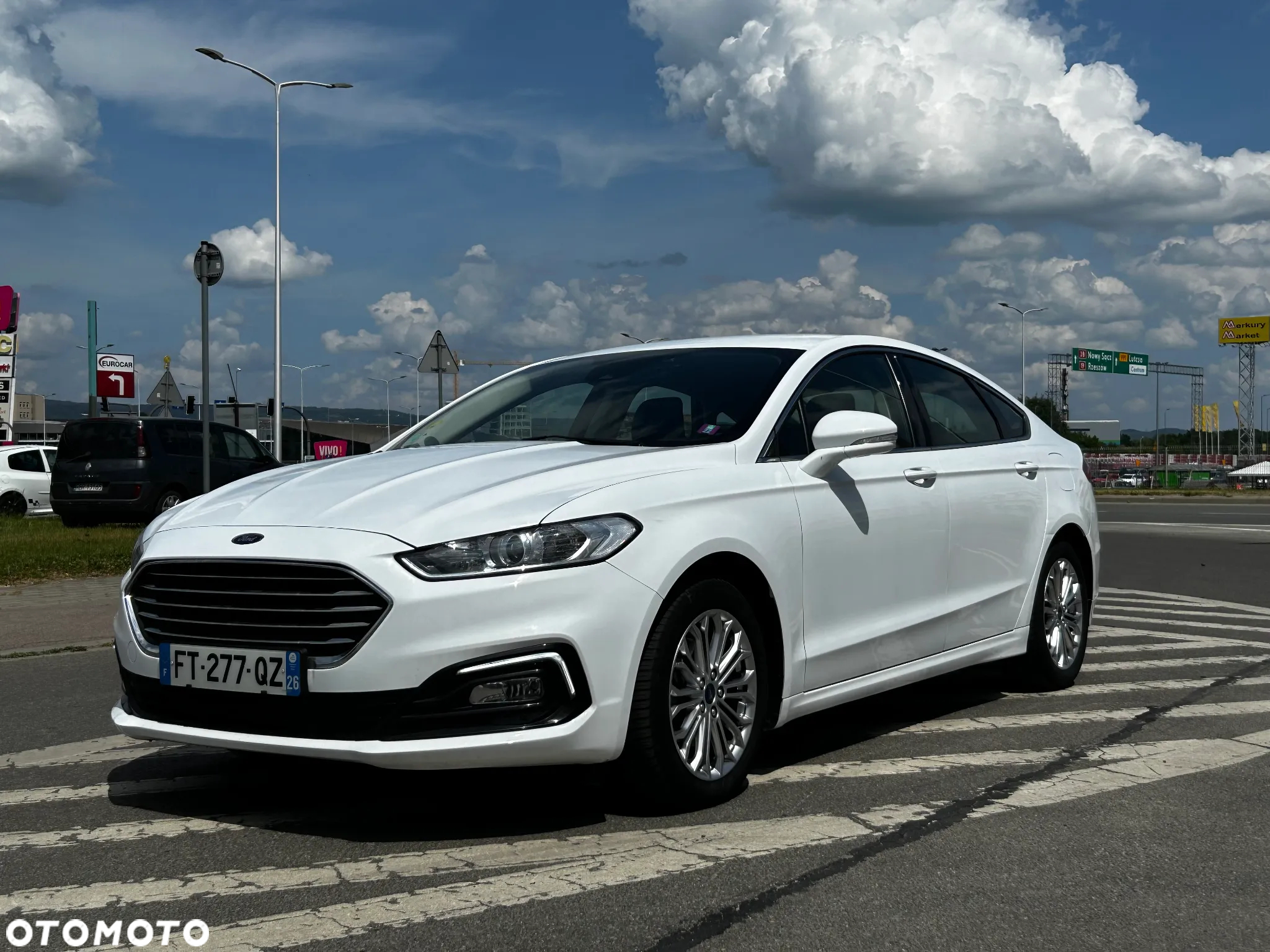 Ford Mondeo 2.0 EcoBlue Edition - 4